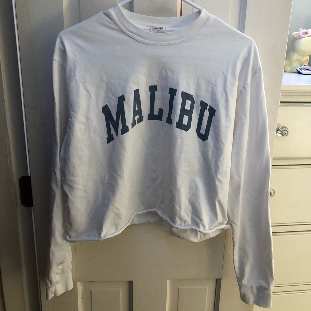 Brandy Melville long sleeve shirt